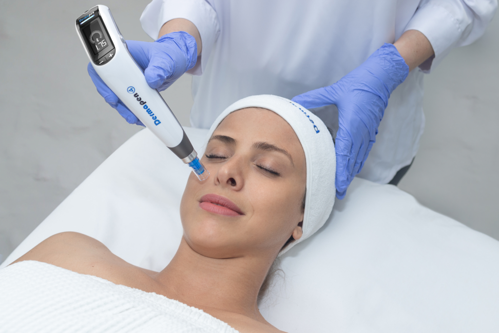 Dermapen4 Microneedling: Verbeter de textuur en het uiterlijk van je huid